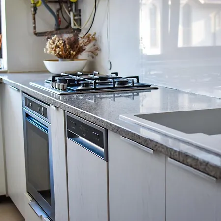 Cozy Homez-palace Of Parliament By Chr Luxury Boekarest