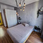 Cozy Homez-palace Of Parliament By Chr Luxury *